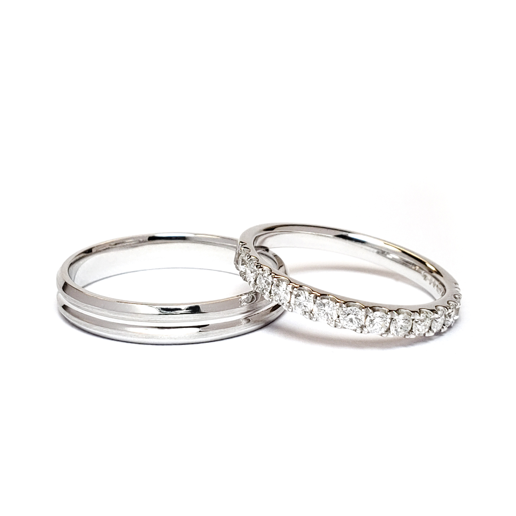 18K白金天然鑽石結婚戒指