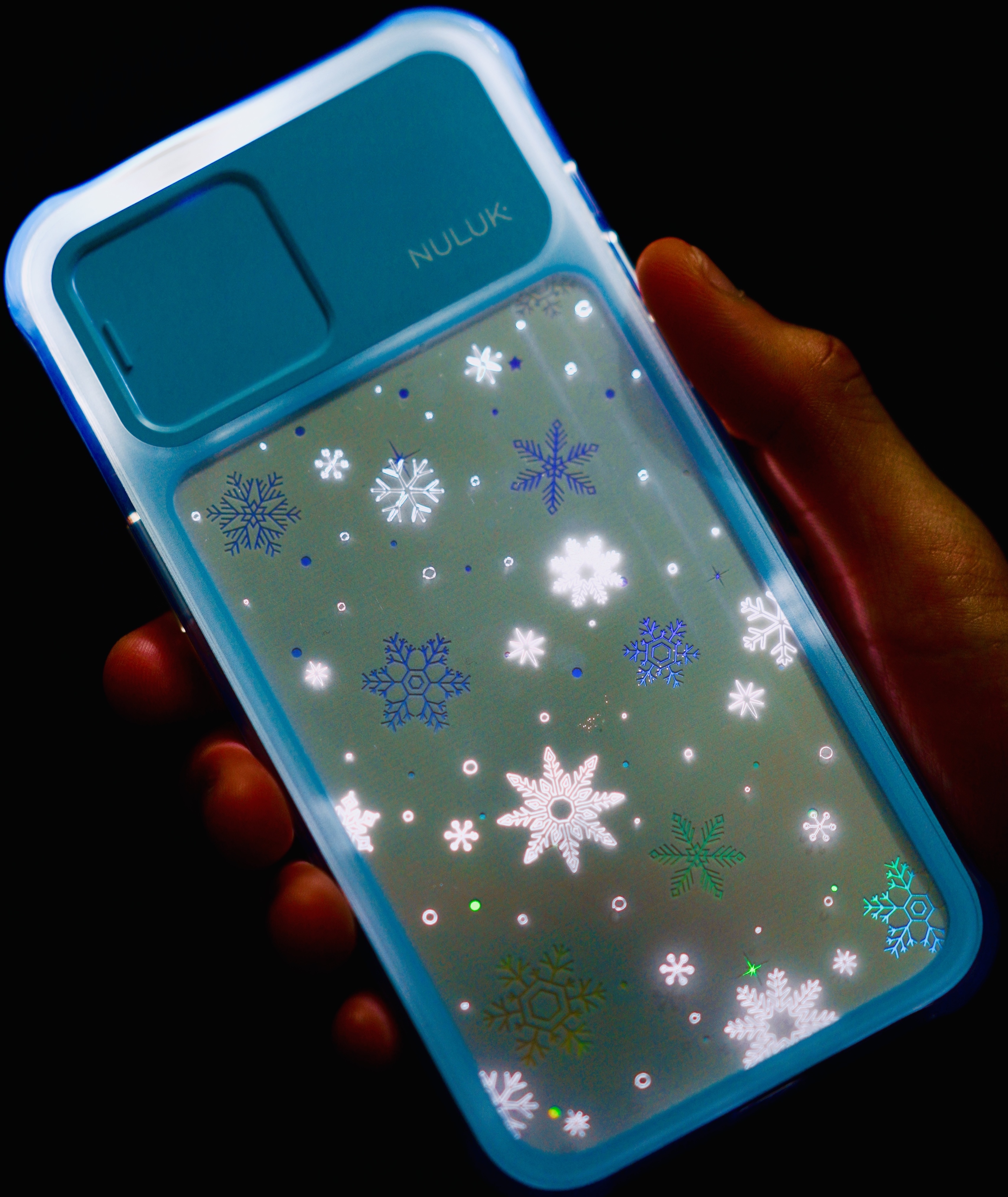 iPhone 12 SG Design Light Up Case Snow WB Series