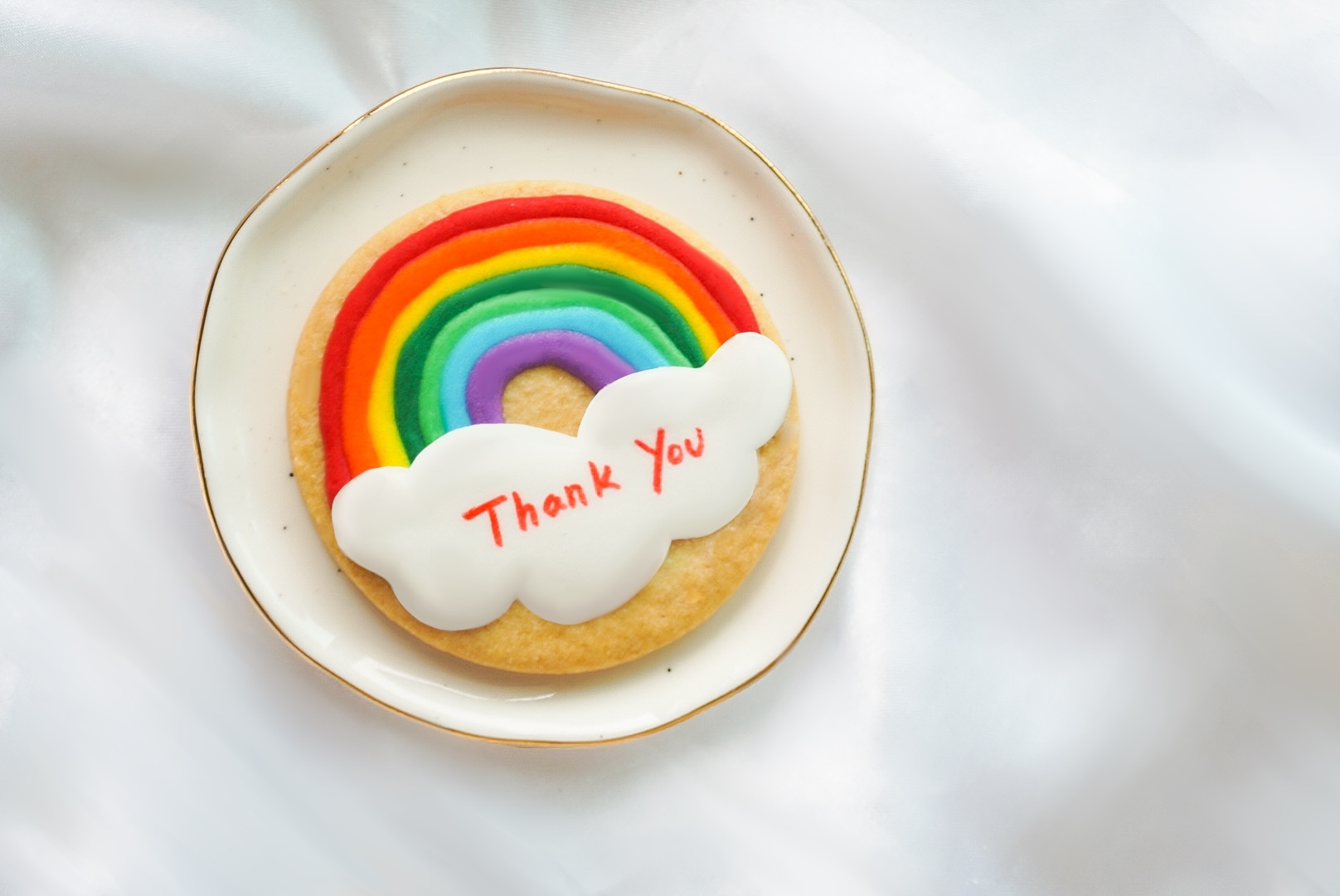 彩虹糖霜曲奇餅