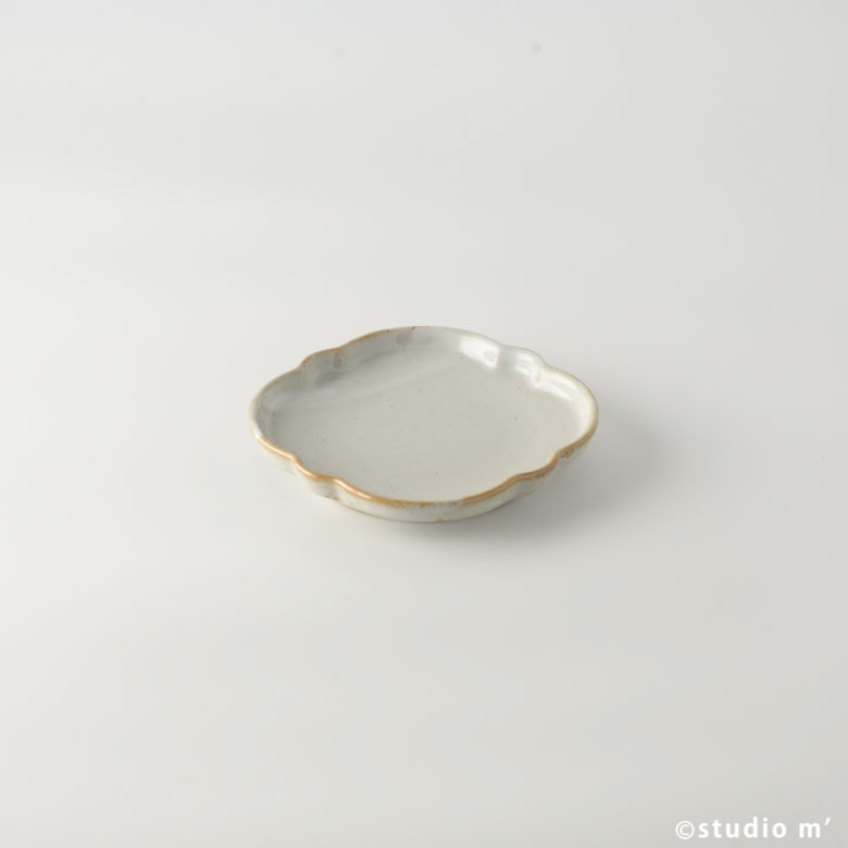 STUDIO M'-VEILLEE盤/粉引