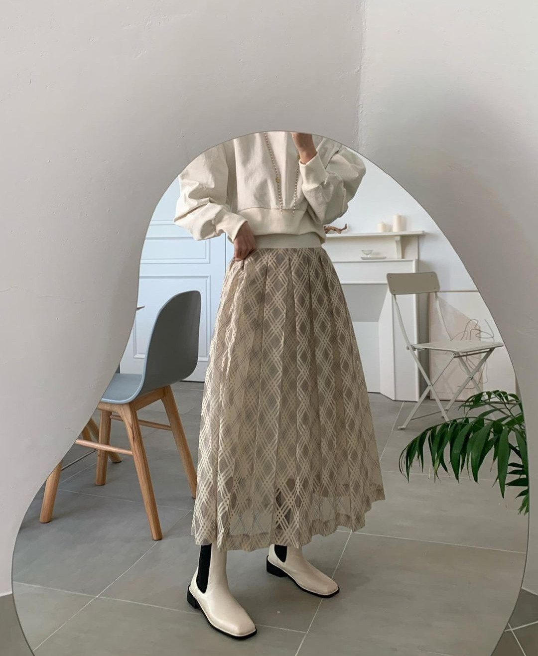 特殊面料 壓褶格紋網紗裙 (深藍/米杏)