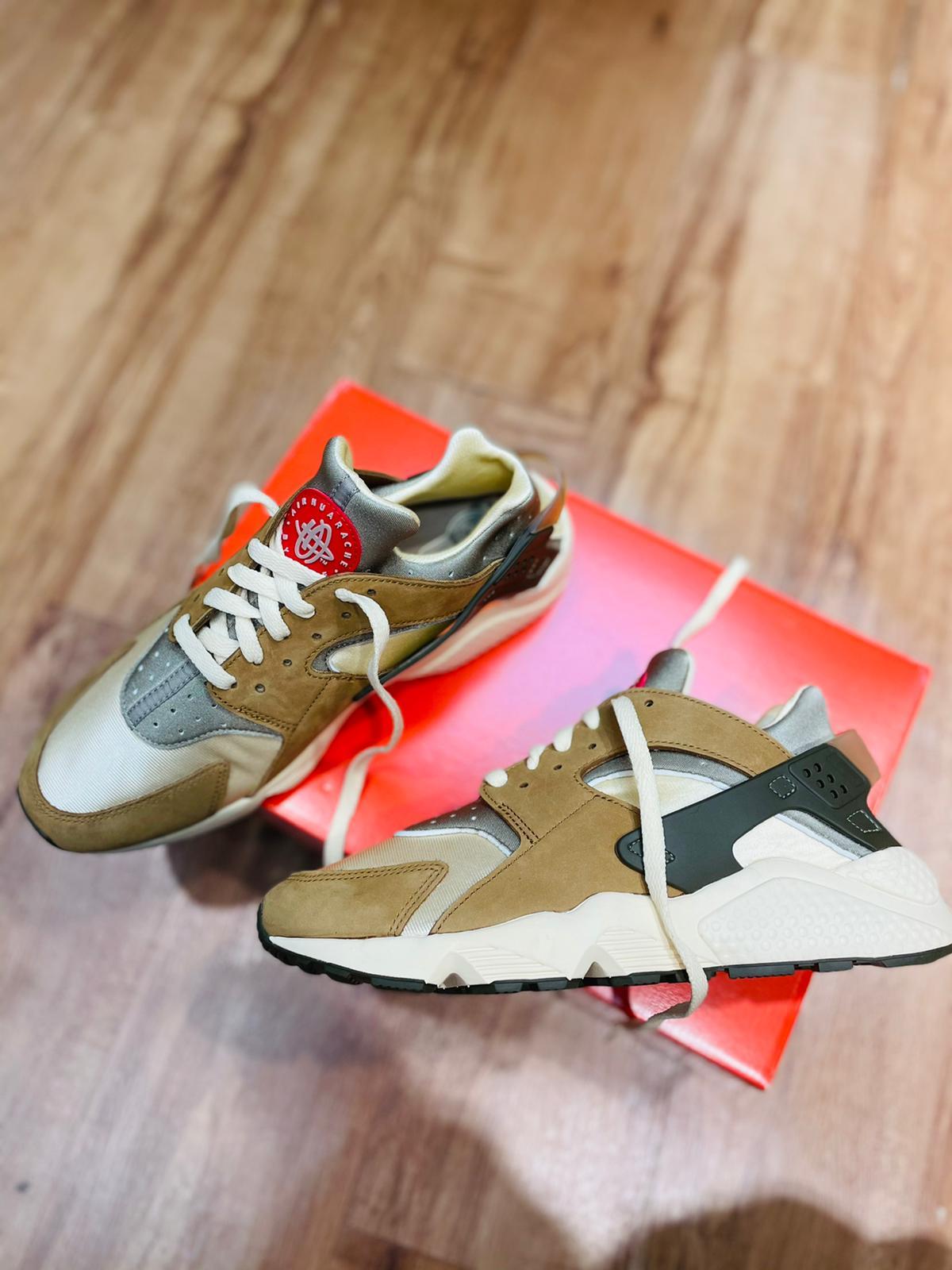 stussy x nike huarache