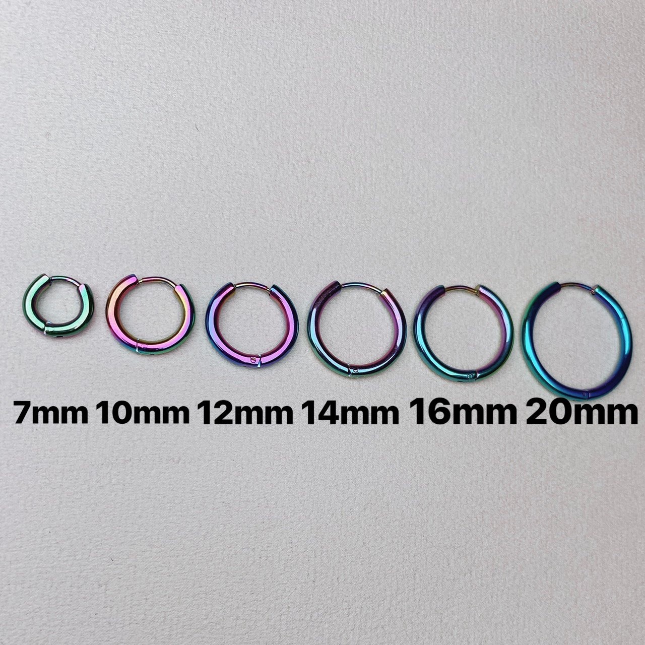 抗敏鋼 鈦色圓面鋼易扣式耳環(單支價)