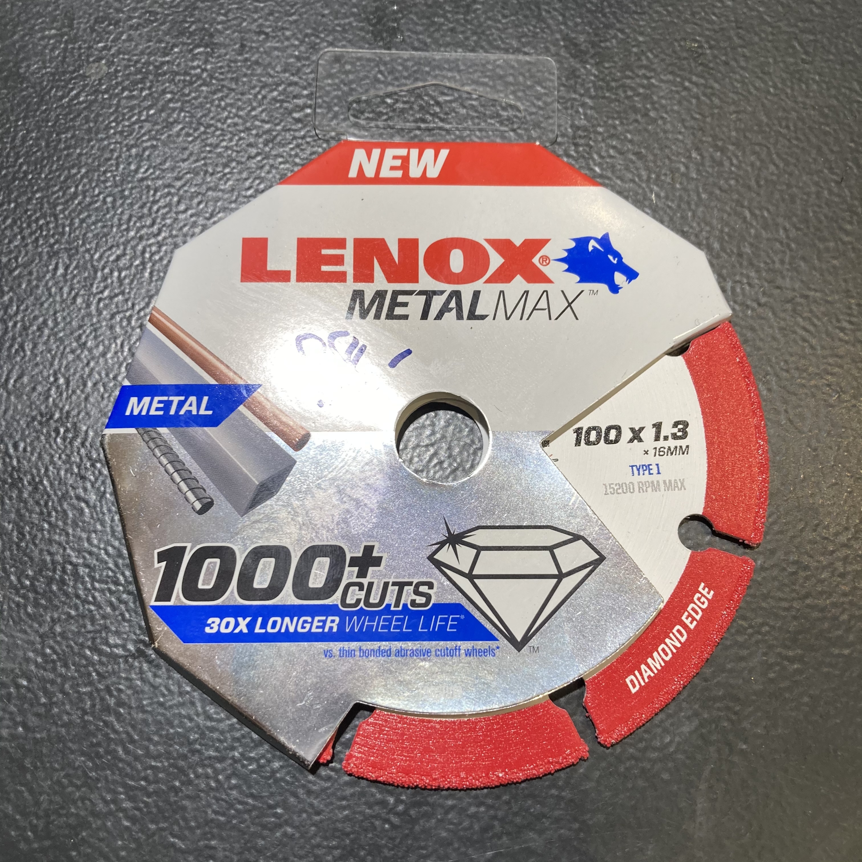 CUT -- LENOX - 千刀斬 (METAL)