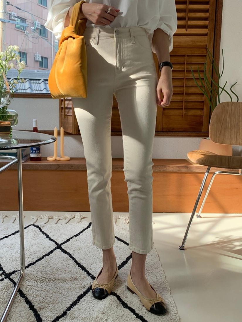 [現貨]9055修身簡約牛仔褲  [ 米白色 / M ]