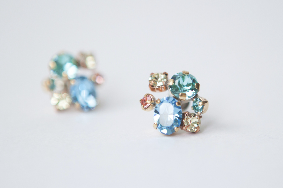 petite robe noire-針式耳環 施華洛世奇 藍