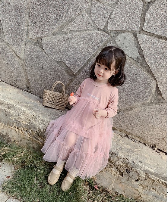 字母長版上衣拼接紗裙洋裝 粉色 90-130cm