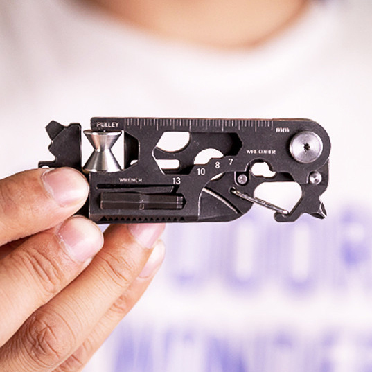 FLEX TOOL 30-In-1 EDC 多功能輕量化戶外工具│靈巧便攜 輕量化 僅90g│折疊式刀具 輕鬆收納