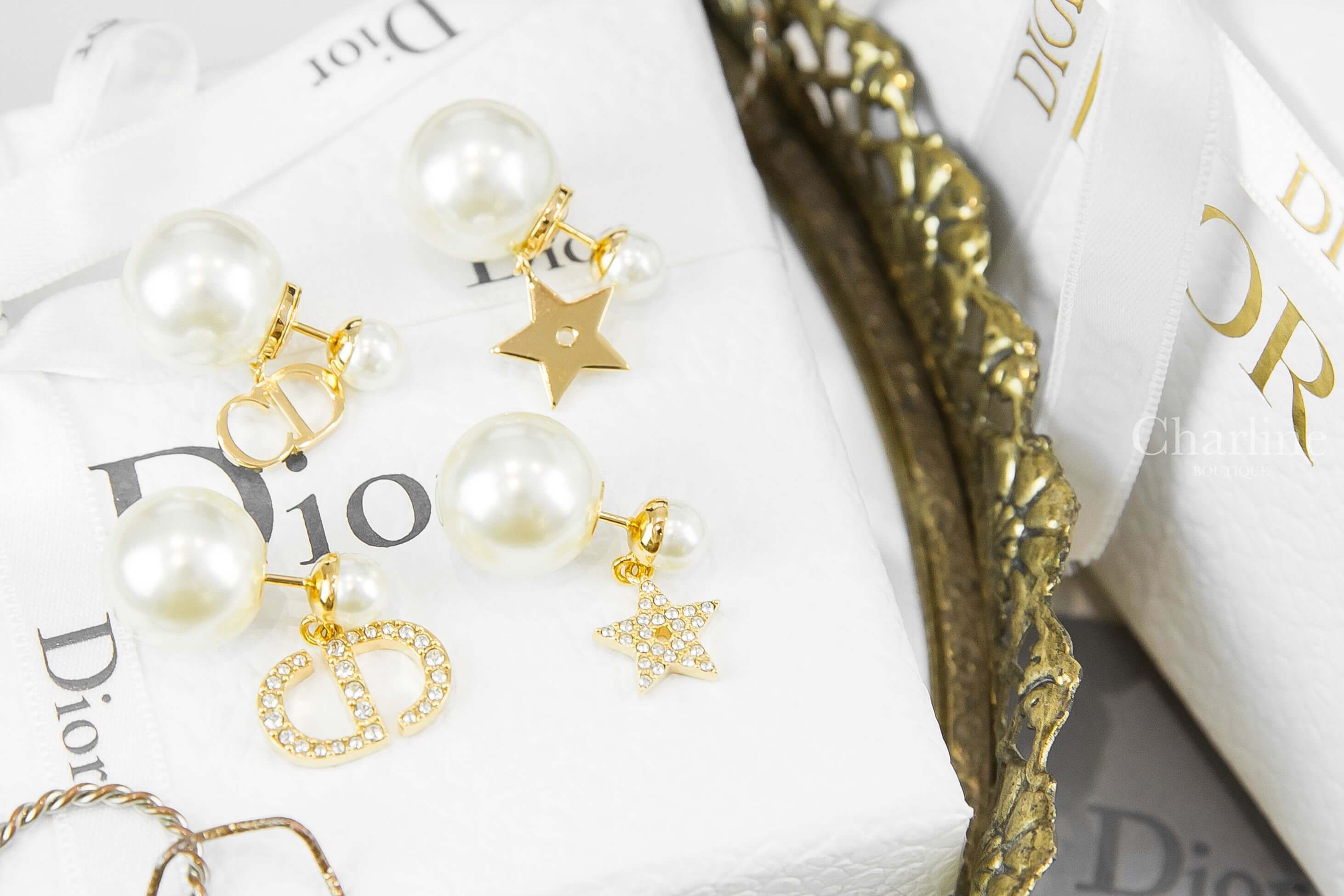 Dior Tribales Earrings 白色大小珍珠金色星星CD不對稱垂墜耳環,白色大小珍珠金色水鑽星星CD不對稱垂墜耳環-Charline Boutique 精品代購