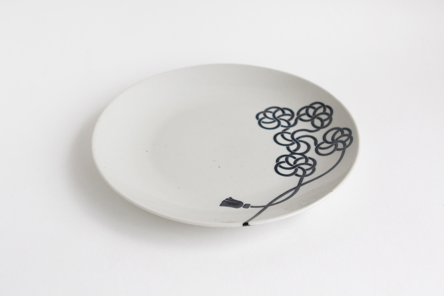 SSS-染付8寸皿(吳須)玉結紋