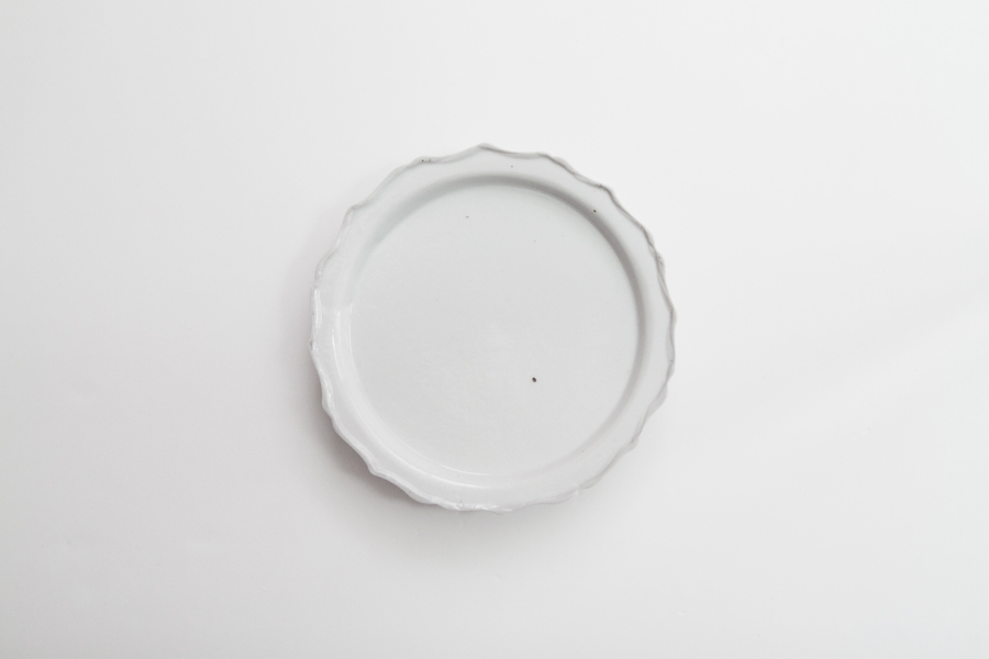 文祥窯-白磁型打5吋稜花邊皿