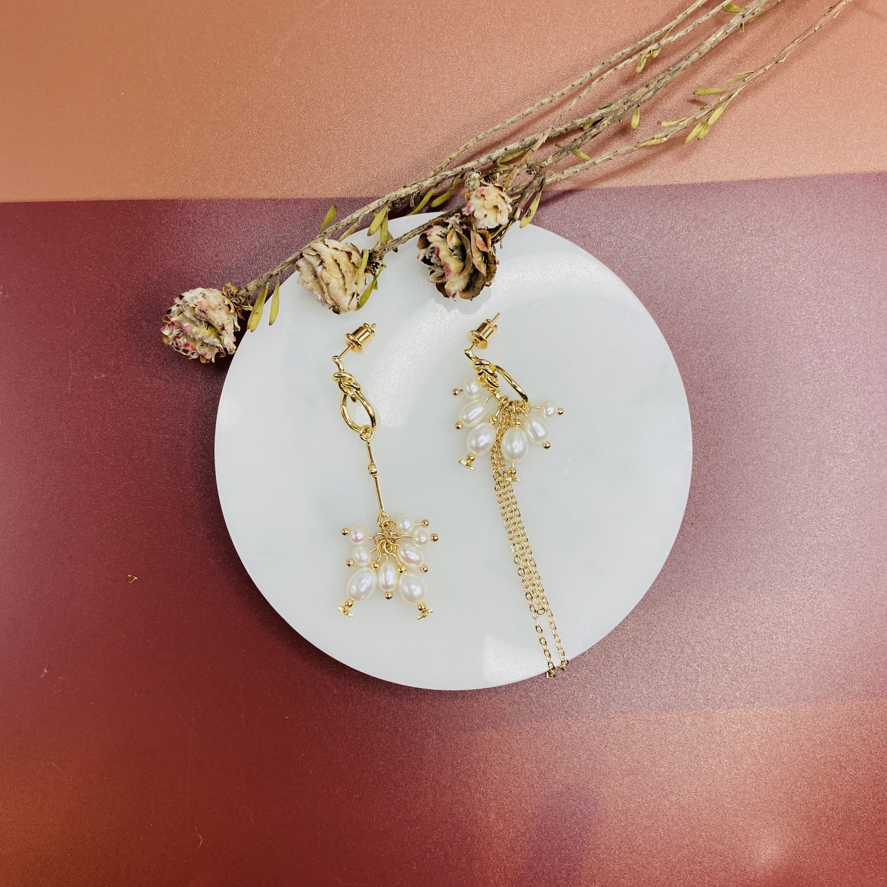 COLE COOL氣質型不對稱淡水珍珠耳環