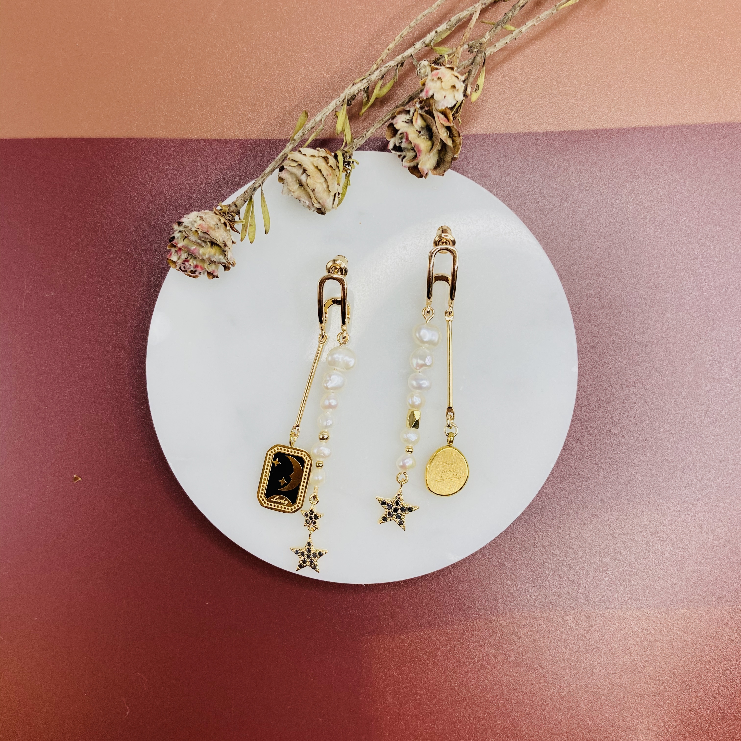 COLE COOL高雅雙線不對稱星星月亮珍珠耳環