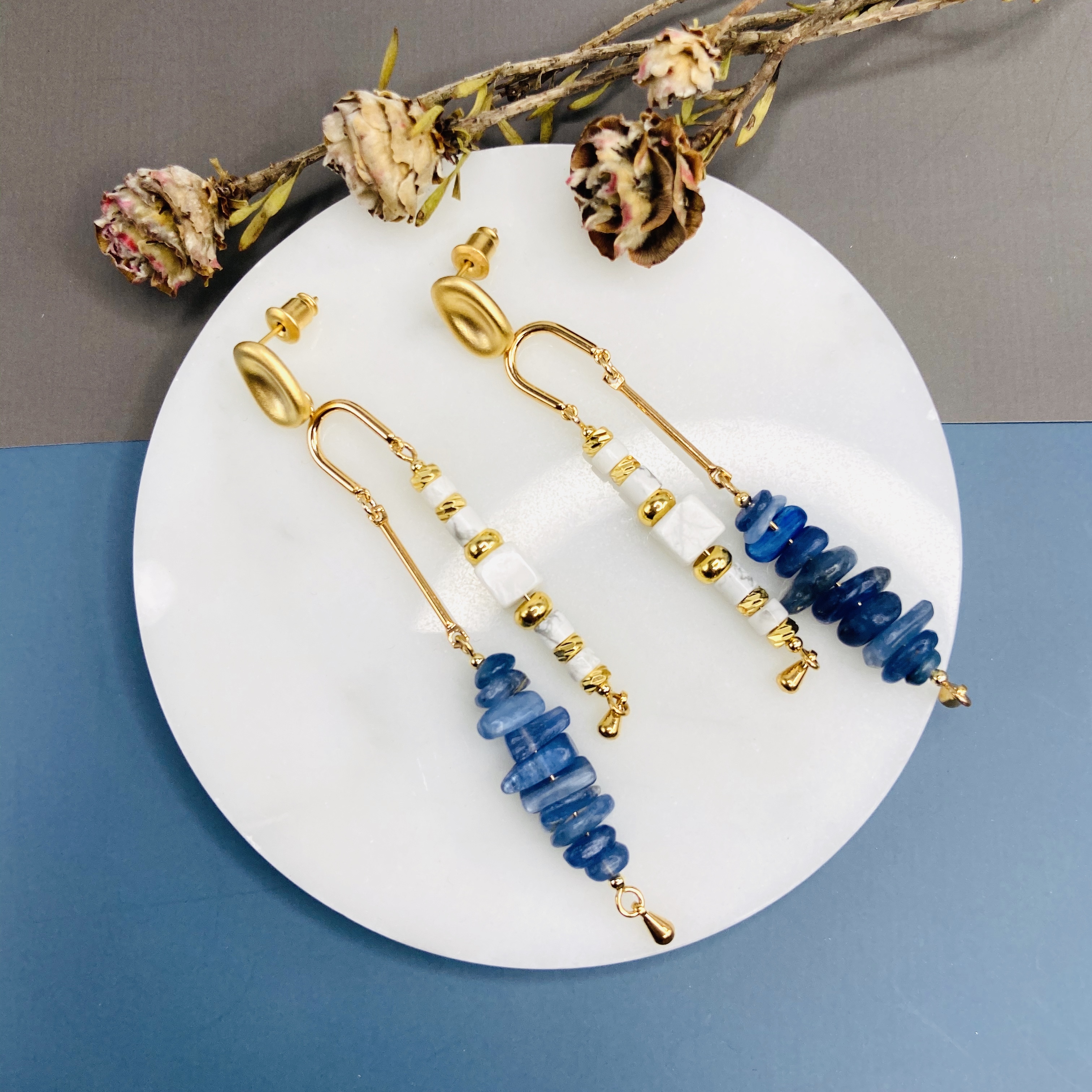 COLE COOL型格雙線不對稱藍色天然石耳環