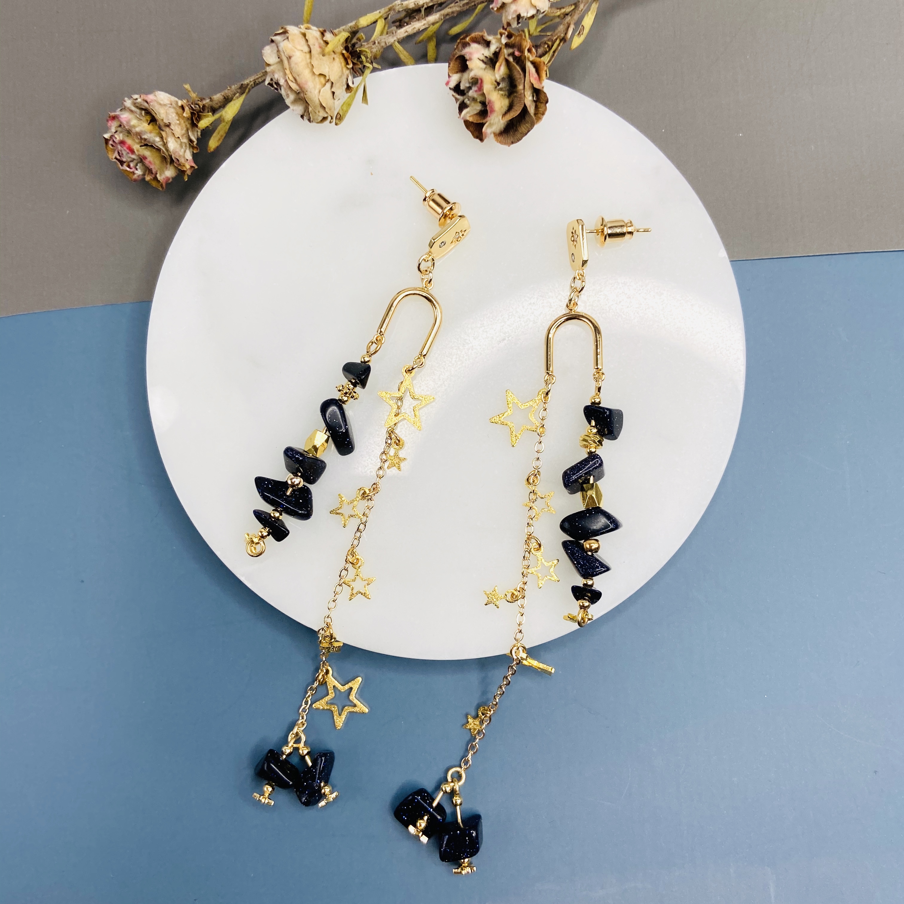 COLE COOL型格雙線不對稱藍砂石石耳環