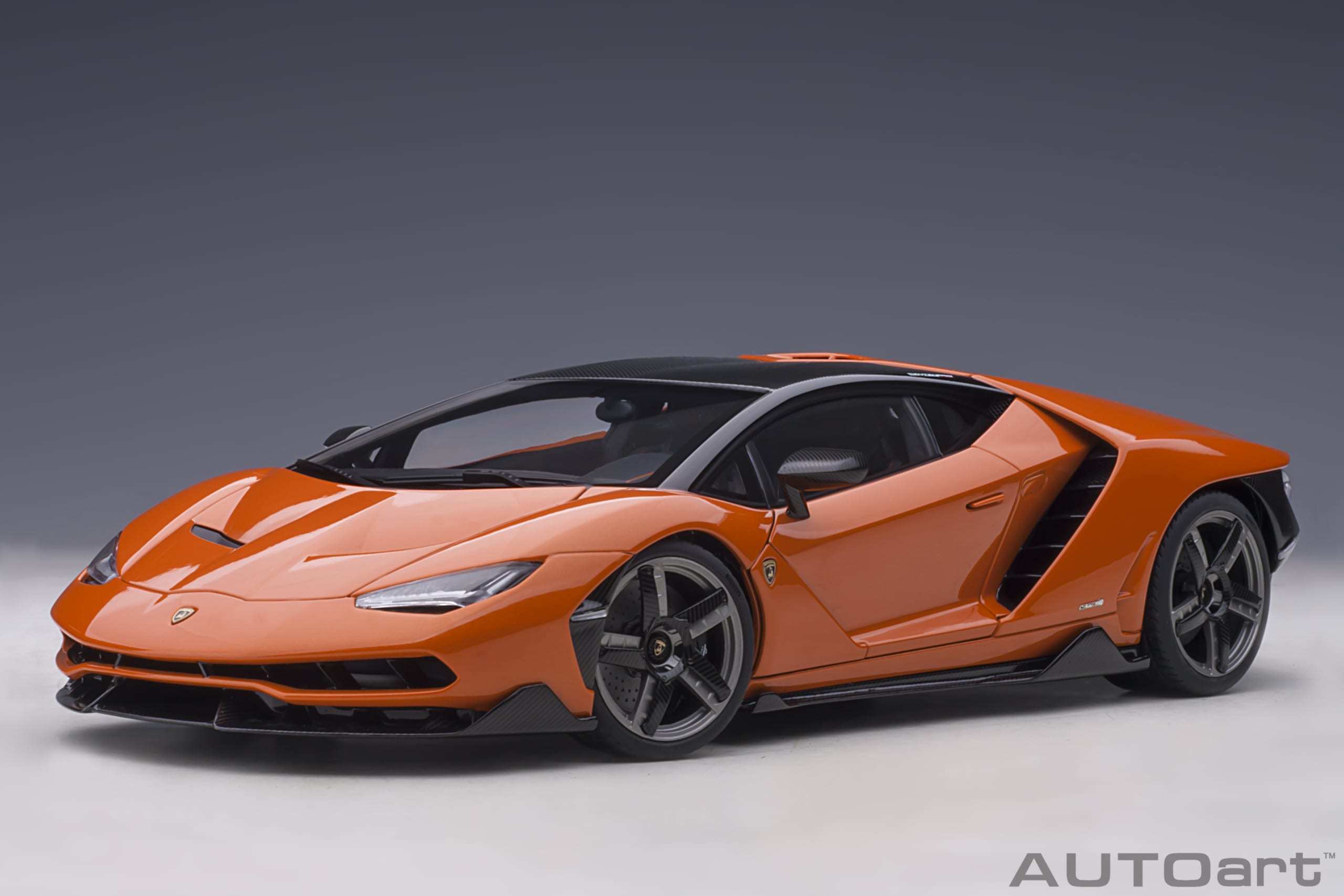 1/18 AUTOART LAMBORGHINI CENTENARIO (ARANCIO ARGOS/PEAL ORANGE) (79201)