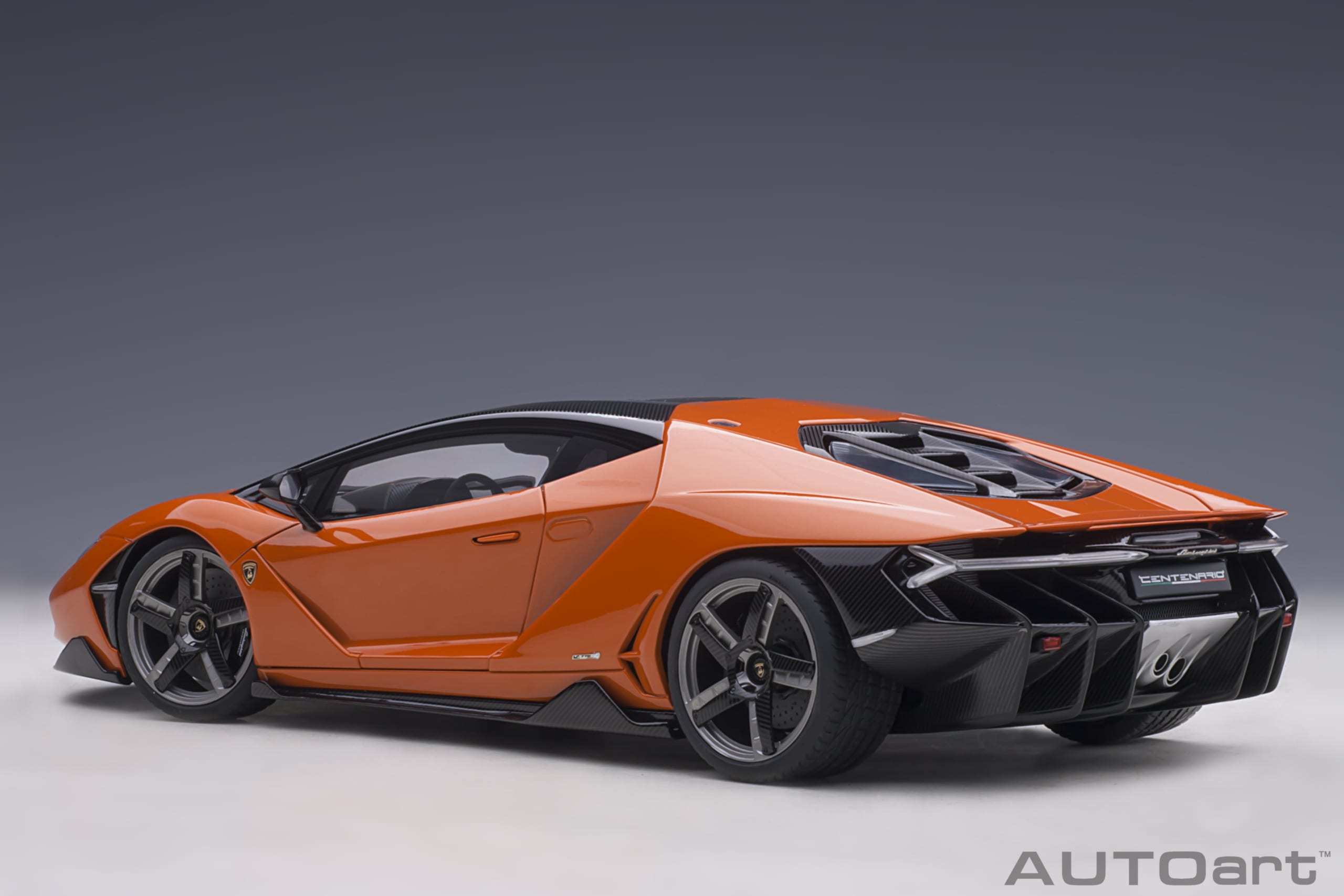 1/18 AUTOART LAMBORGHINI CENTENARIO (ARANCIO ARGOS/PEAL ORANGE) (79201)