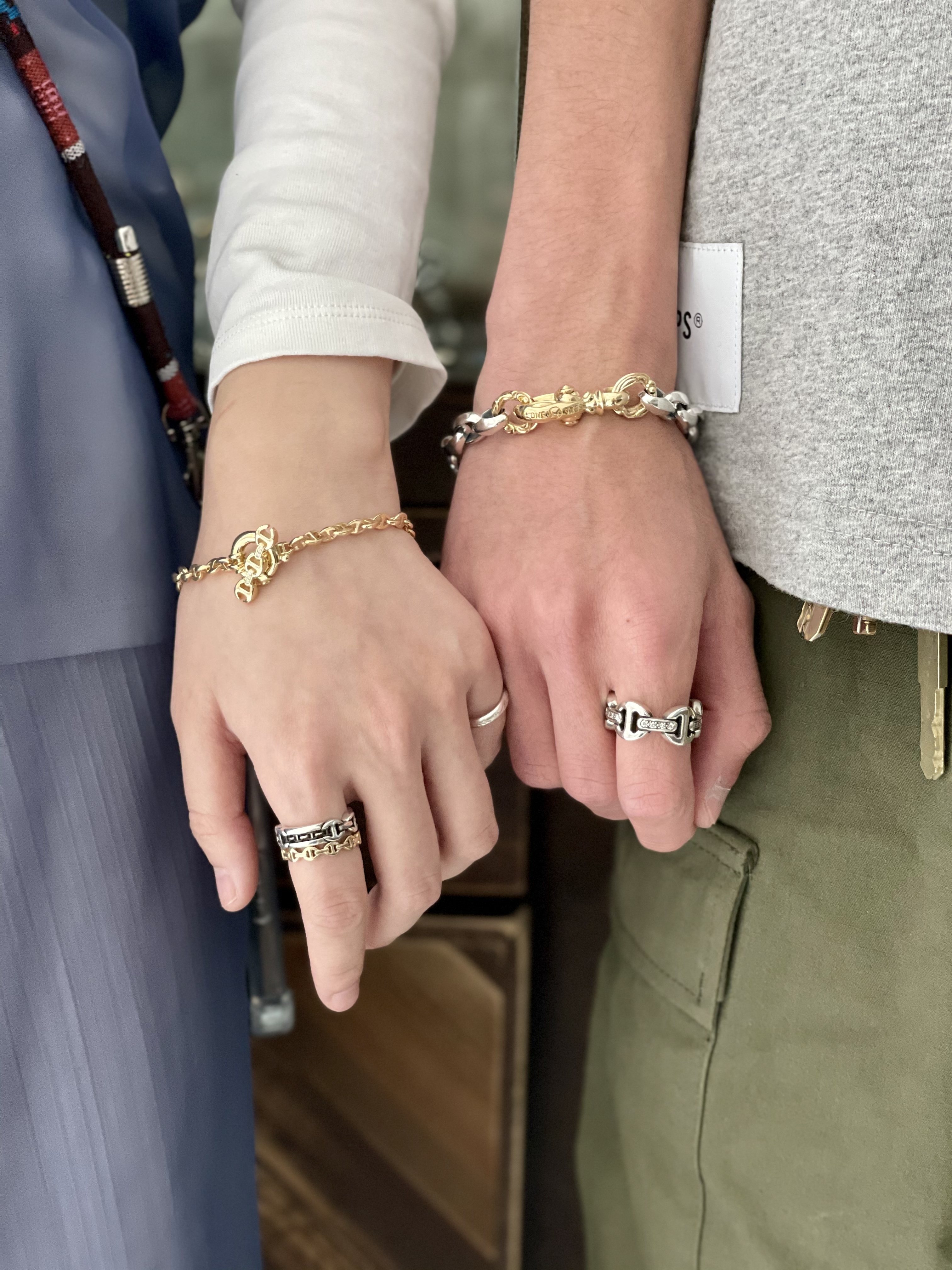 Silk Link S Bracelet with 2 K18 Cygnet Circles