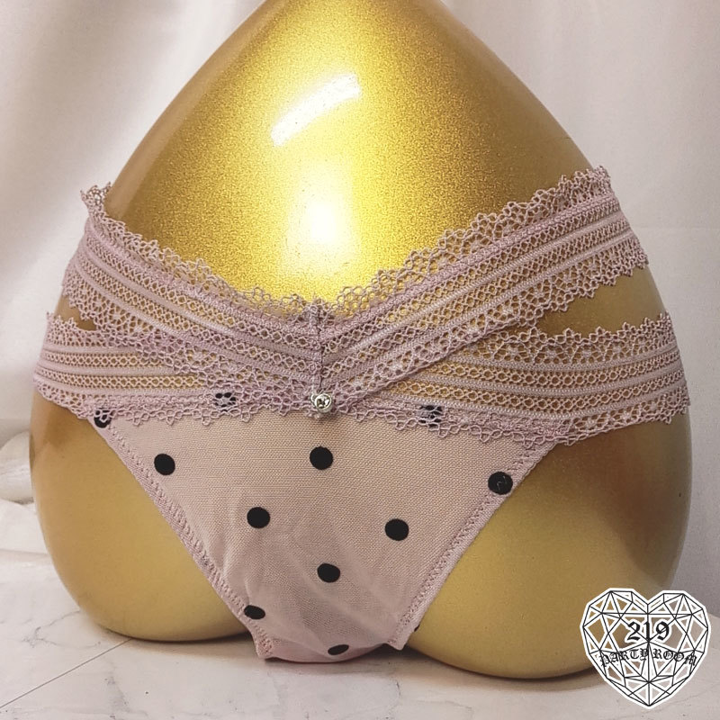 雙層蕾絲波點透膚內褲