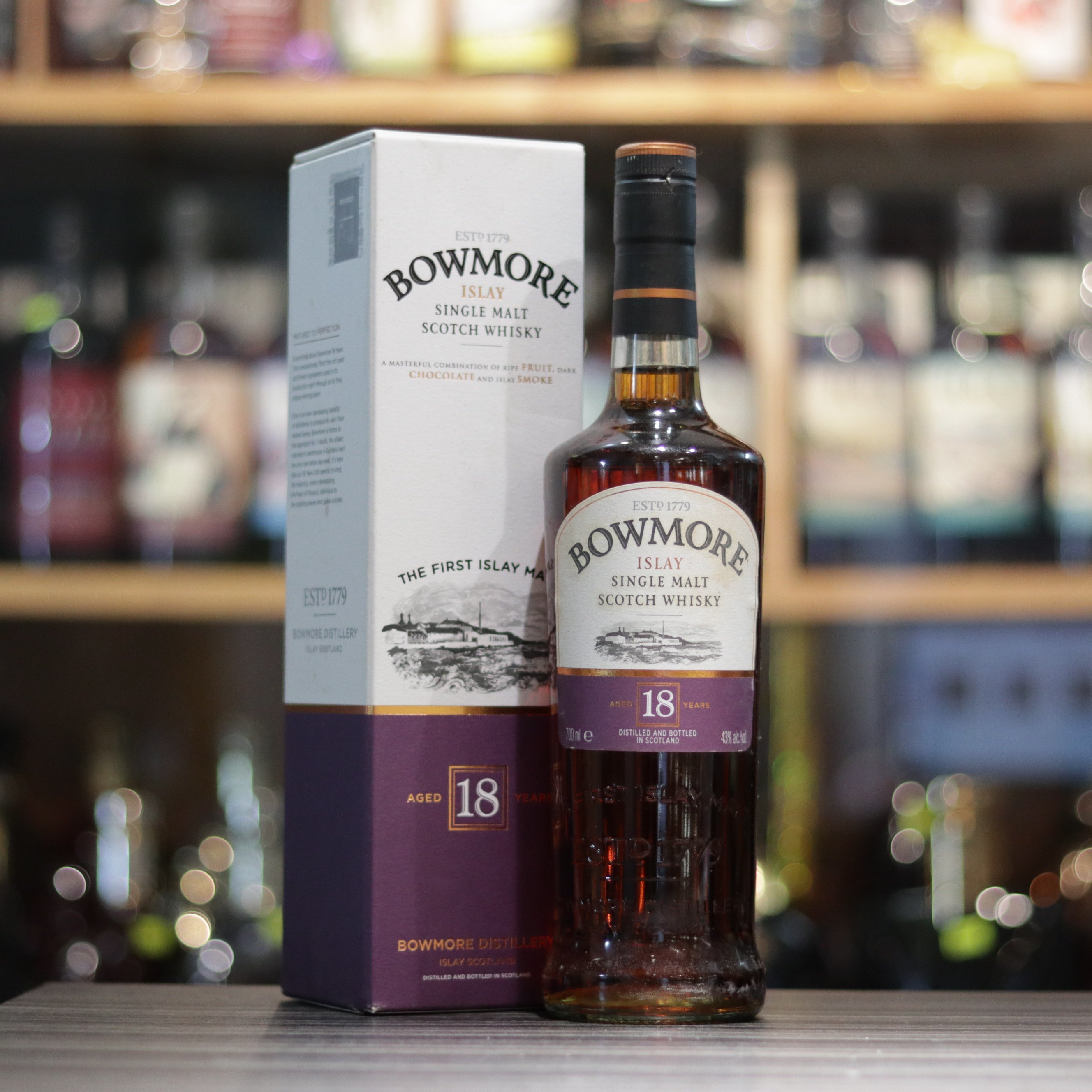 Bowmore 18 Year Old (Old Bottling) - 70cl/43%