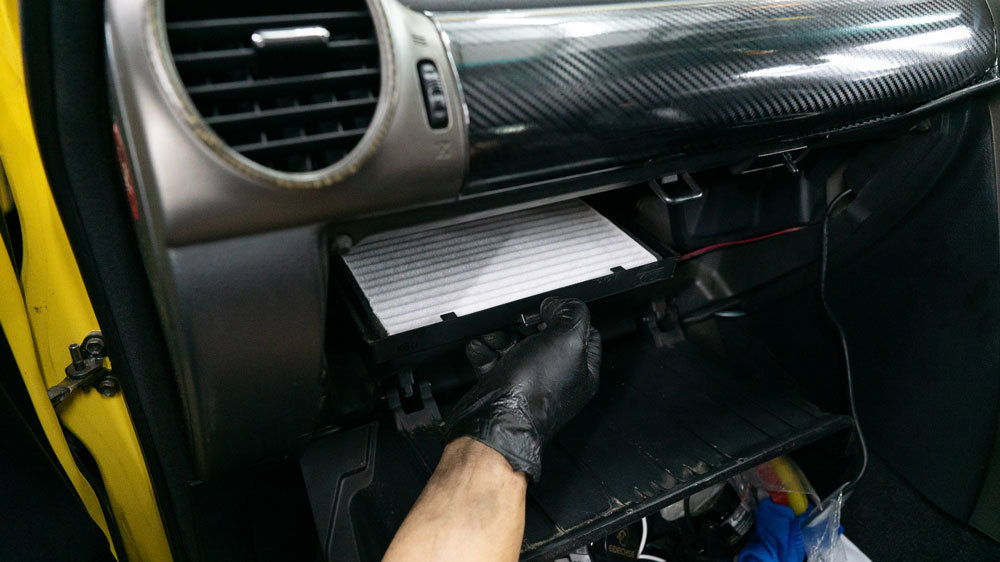 is200 cabin air filter replacement 更換 AC 風隔
