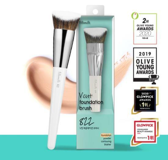 Fillimilli V Cut Foundation Brush 822