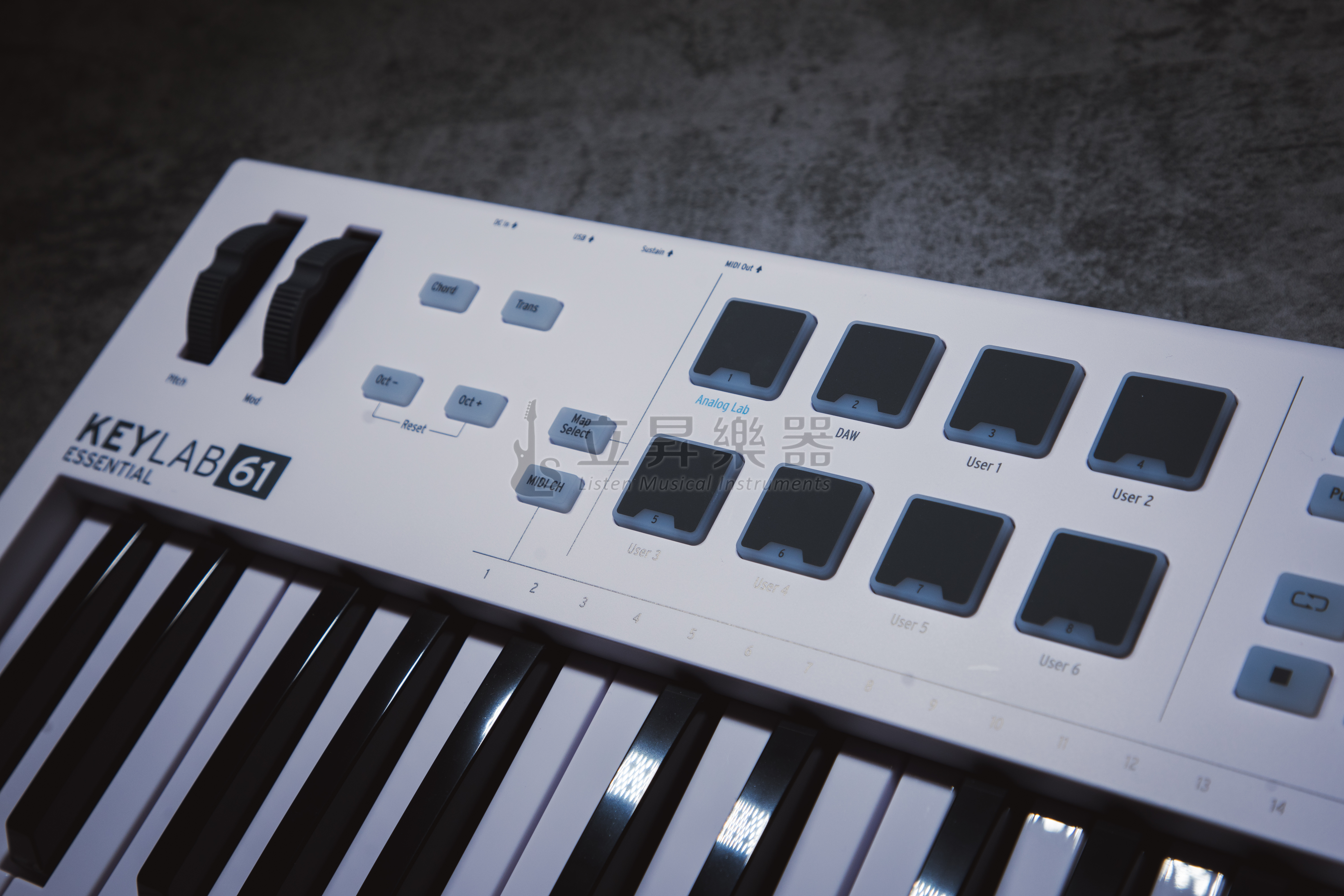 Arturia Arturia KEYLAB Essential 61 專業主控鍵盤 第 4 張圖片｜三峽鍵盤 / 鋼琴