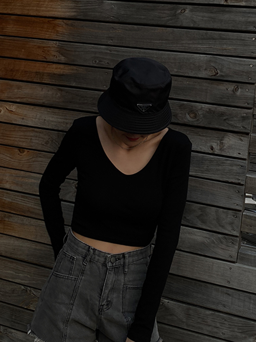 V領防曬短版合身上衣*4色