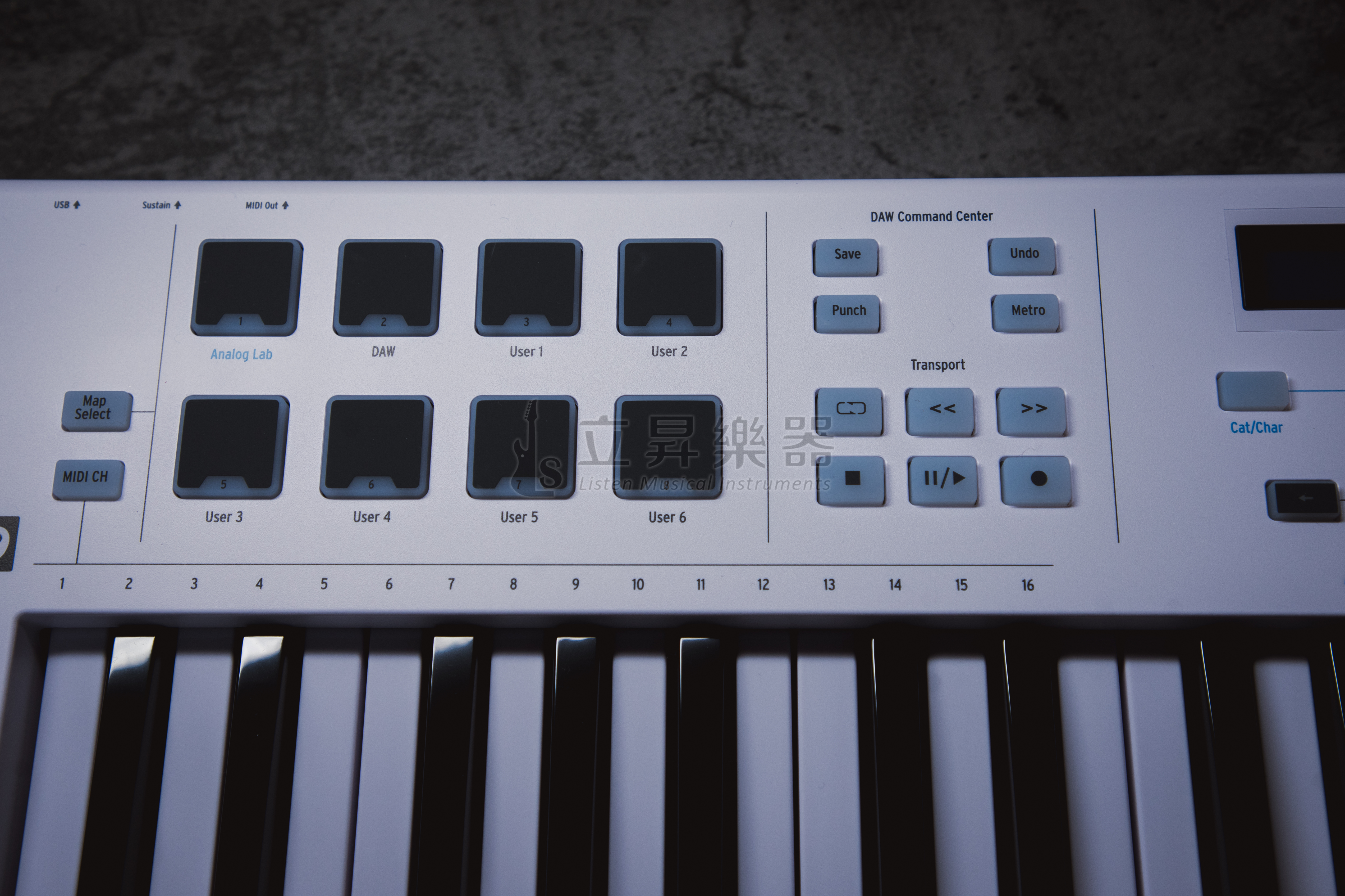 Arturia Arturia keylab essential 49 主控鍵盤 白色 ART-KEYKAB-49-WH 第 3 張圖片｜三峽鍵盤 / 鋼琴