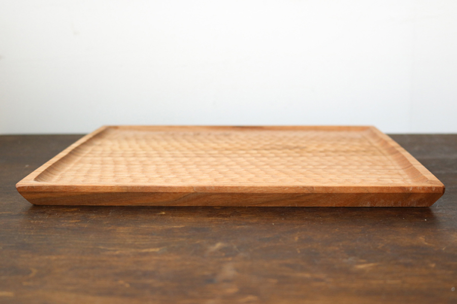 小澤賢一-胡桃木托盤 300x280mm