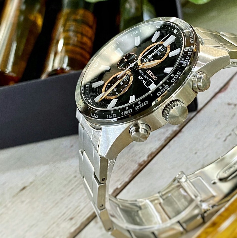 【SEIKO】Criteria V176-0AV0D Modern Watch