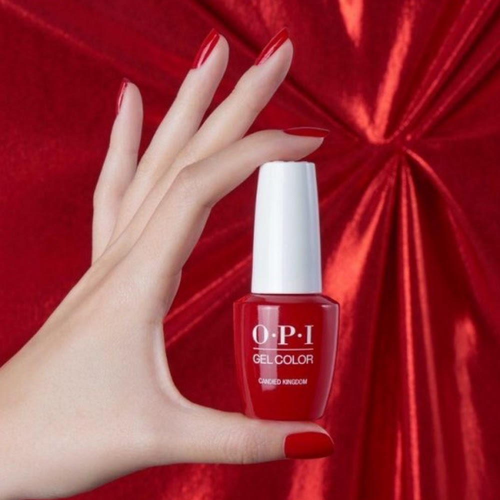 OPI Gel - Candied Kingdom #HPK10