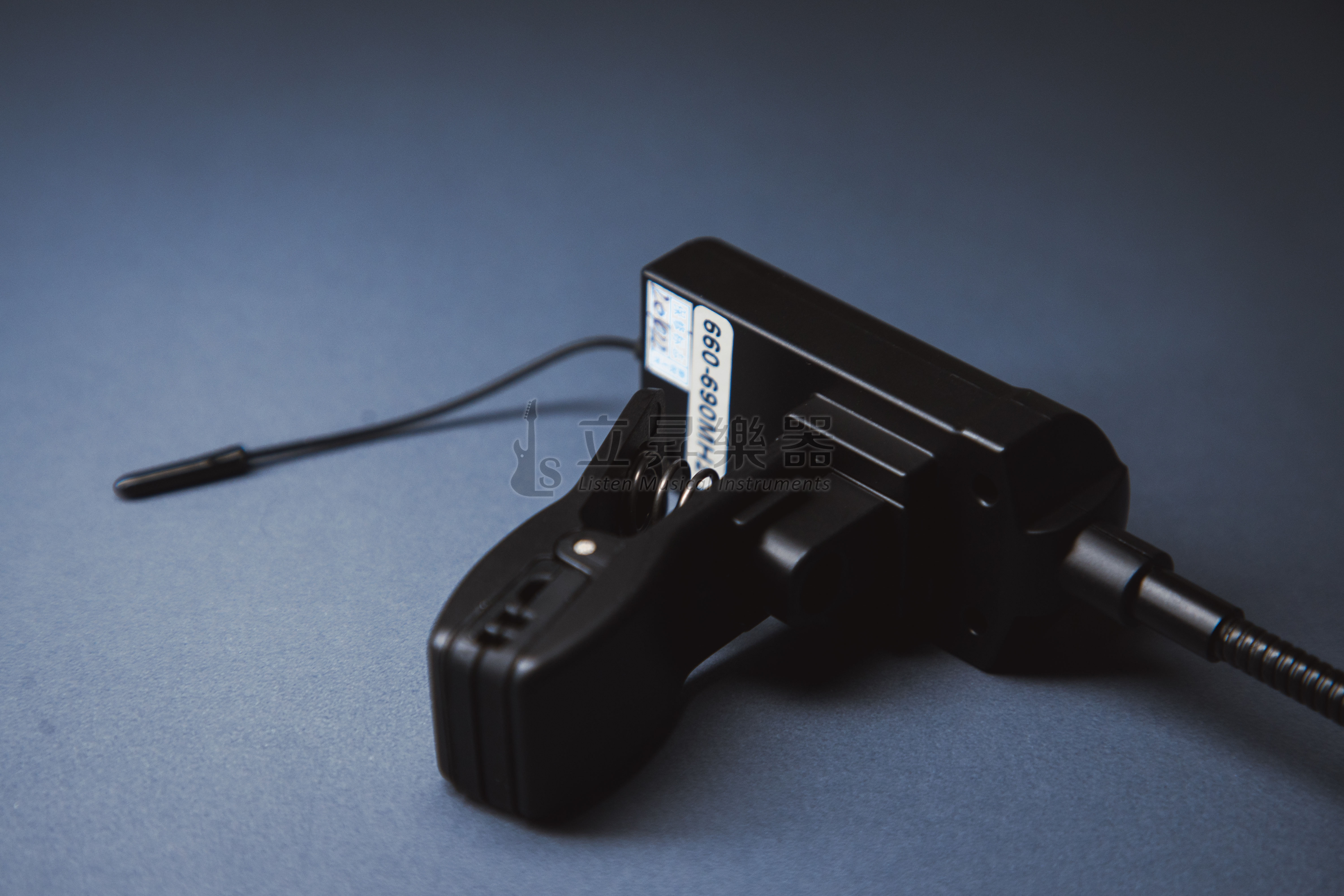 ACEMIC ACEMIC ST-5 無線麥克風系統 薩克斯風專用 ST5 第 3 張圖片｜三峽銅管 / 管樂