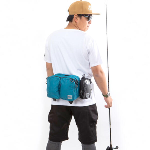 ABU GARCIA HIP BAG SMALL 3