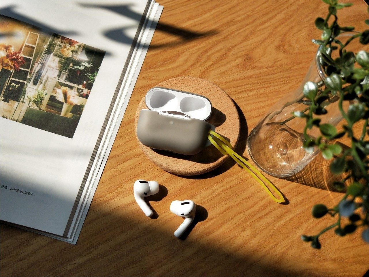 【開箱】Baseus 倍思 R56、R57 雙殼出擊