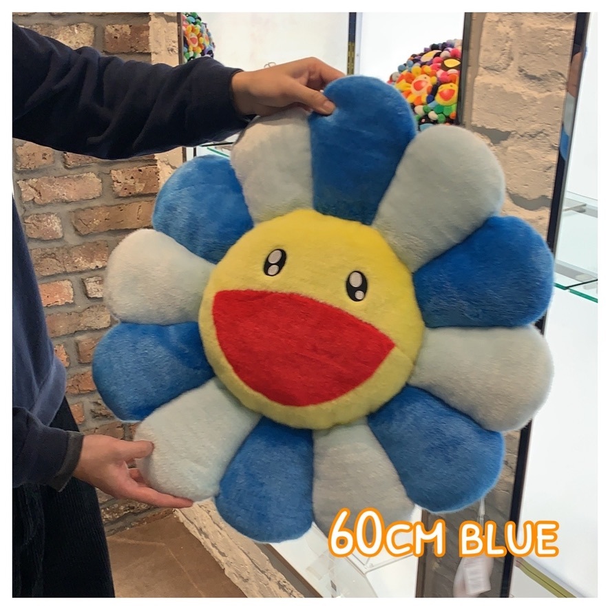 予訂 村上隆 花花cushion 60CM 藍色
