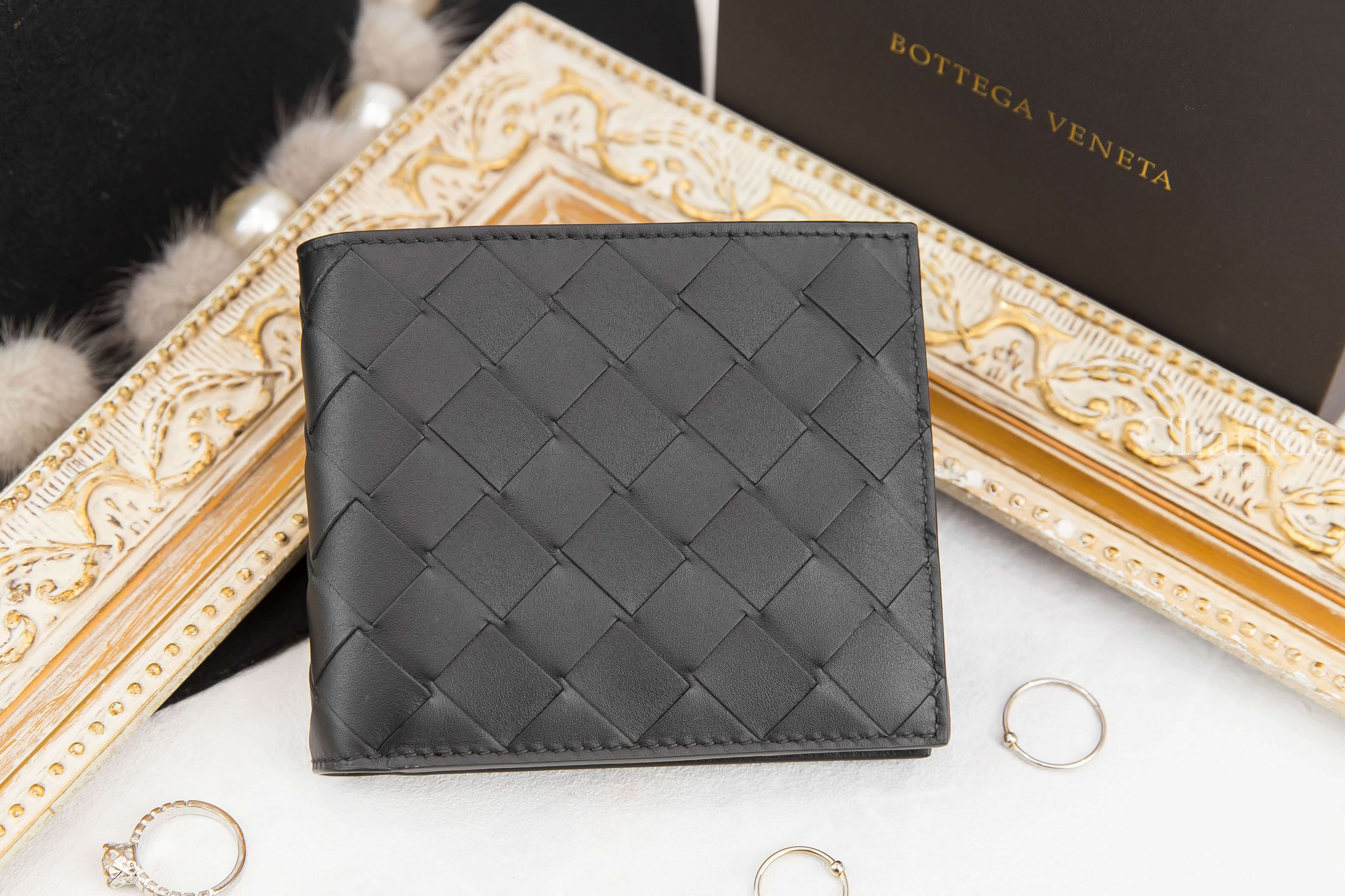Bottega Veneta Bi-Fold Wallet 黑色大格子編織8卡短夾