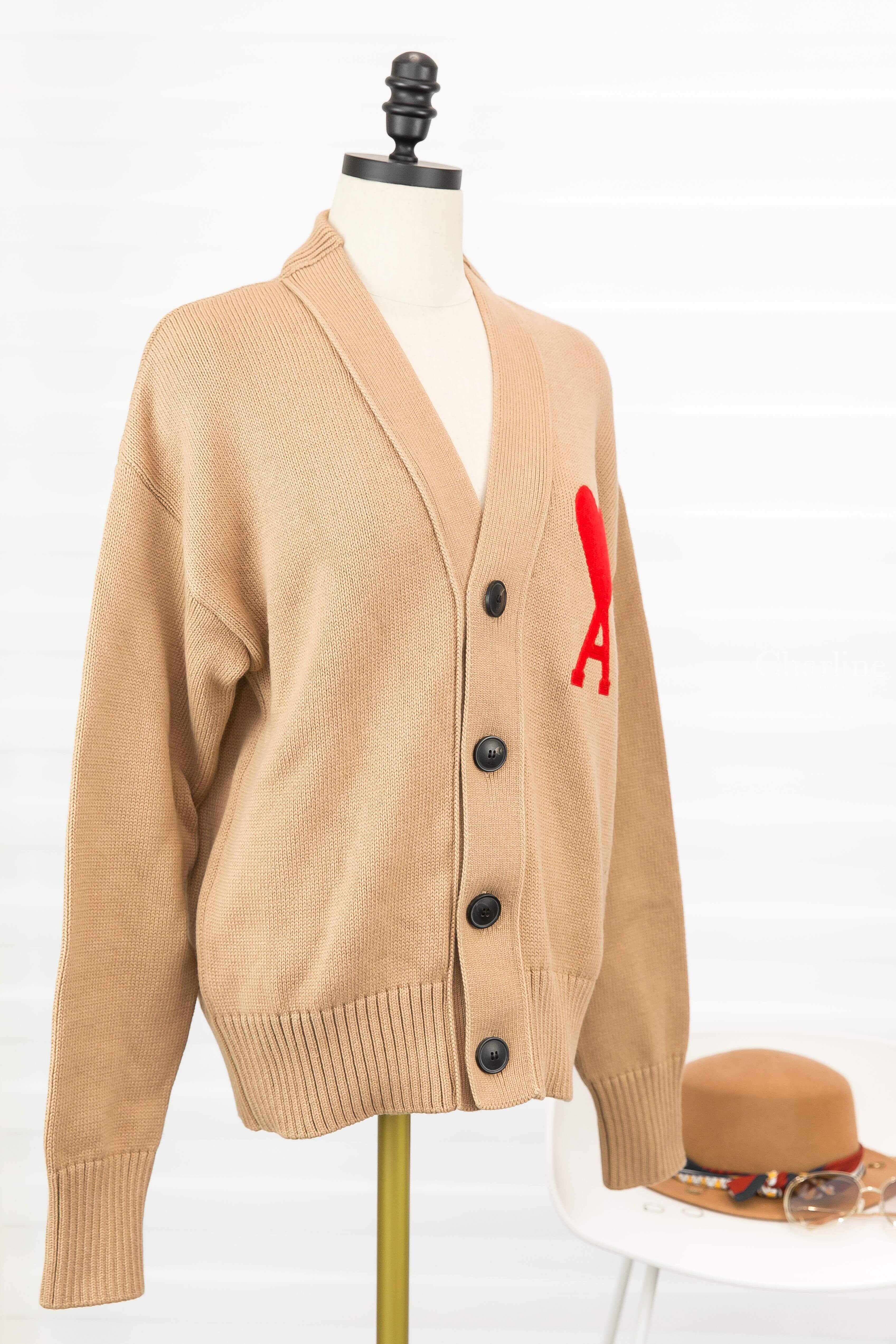 Ami Paris Ami De Coeur Oversize Cardigan 淺褐色紅針織大愛心羊毛混棉寬鬆開襟長袖外套-Charline Boutique 精品代購