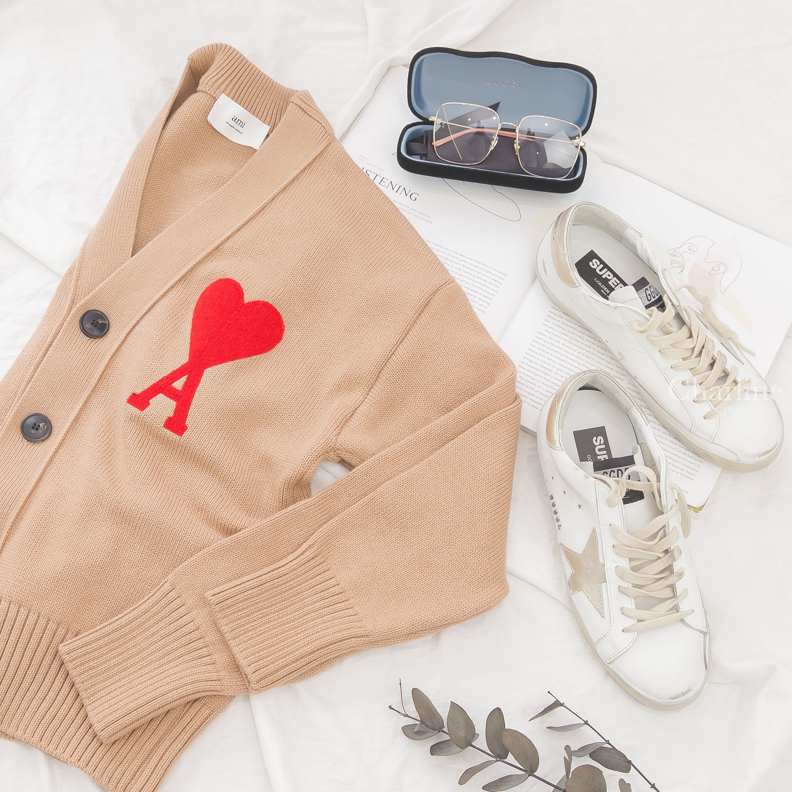 Ami Paris Ami De Coeur Oversize Cardigan 淺褐色紅針織大愛心羊毛混棉寬鬆開襟長袖外套,Gucci Glasses 金色方框粉色鏡腳平光眼鏡-Charline Boutique 精品代購