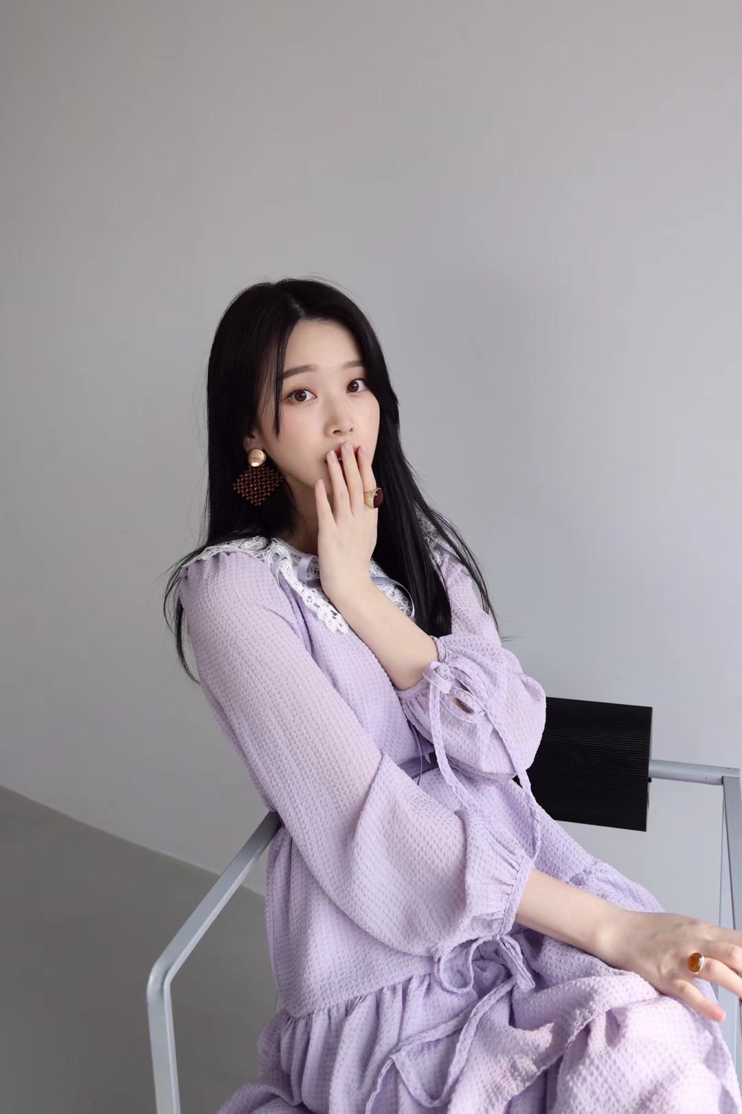21040105Kimchi蕾絲領拚雪紡紗蛋糕裙擺洋裝