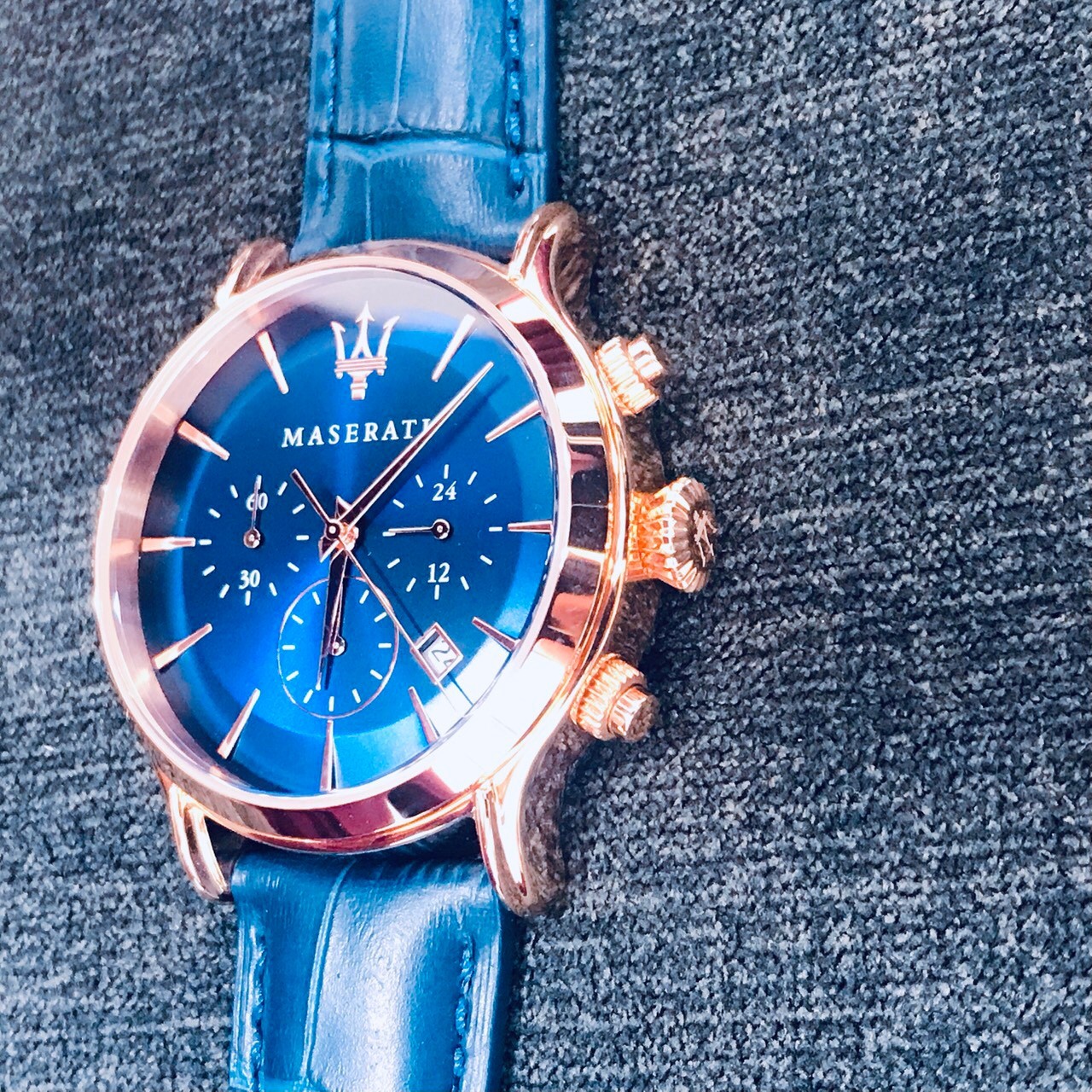 【Maserati瑪莎拉蒂】 EPOCA 經典三眼計時腕錶  R8871618007 42mm 現代鐘錶