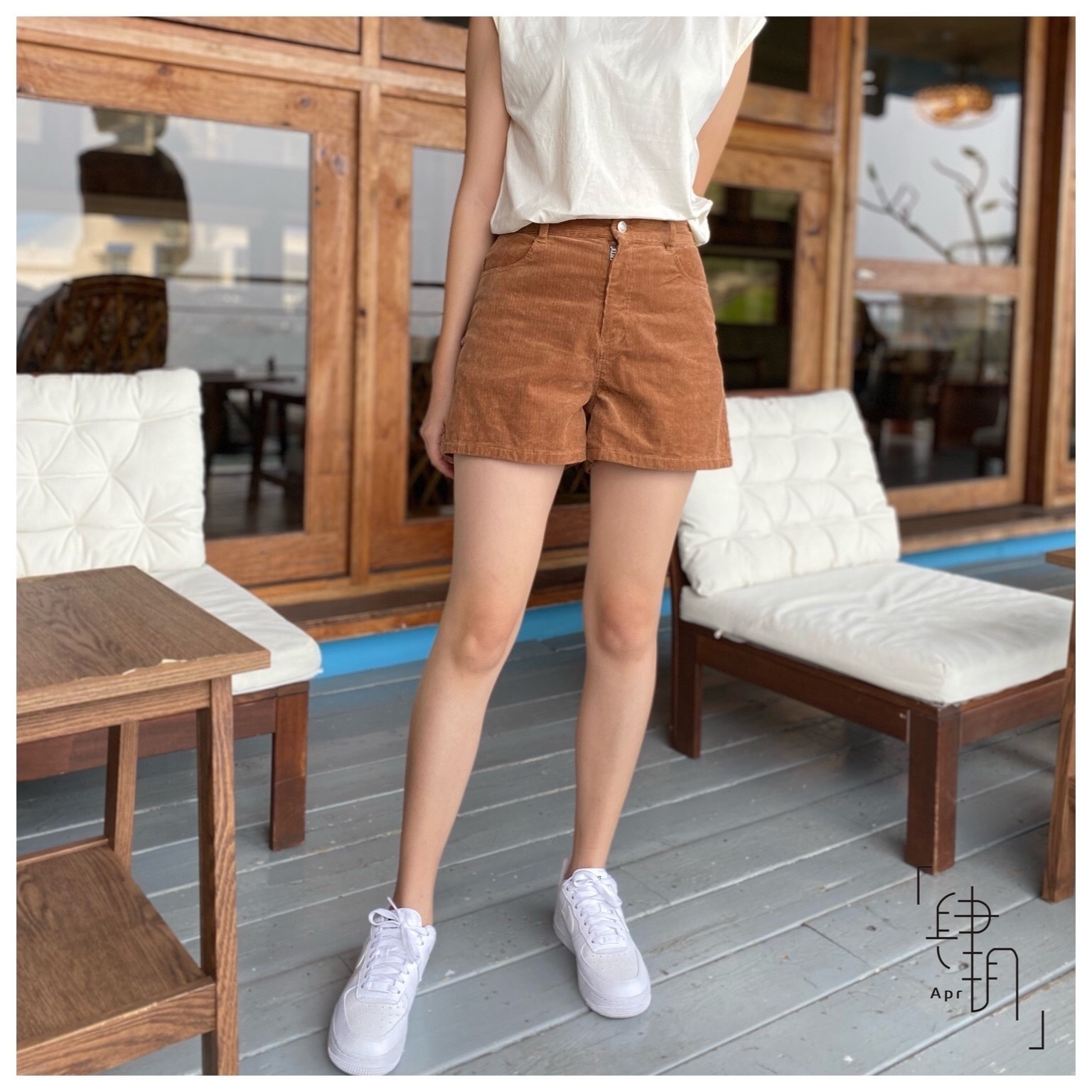 衣櫃必收燈芯絨短褲