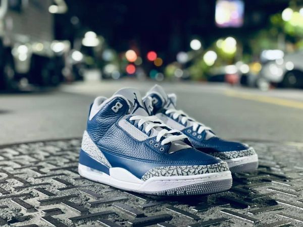 AIR JORDAN 3 RETRO 