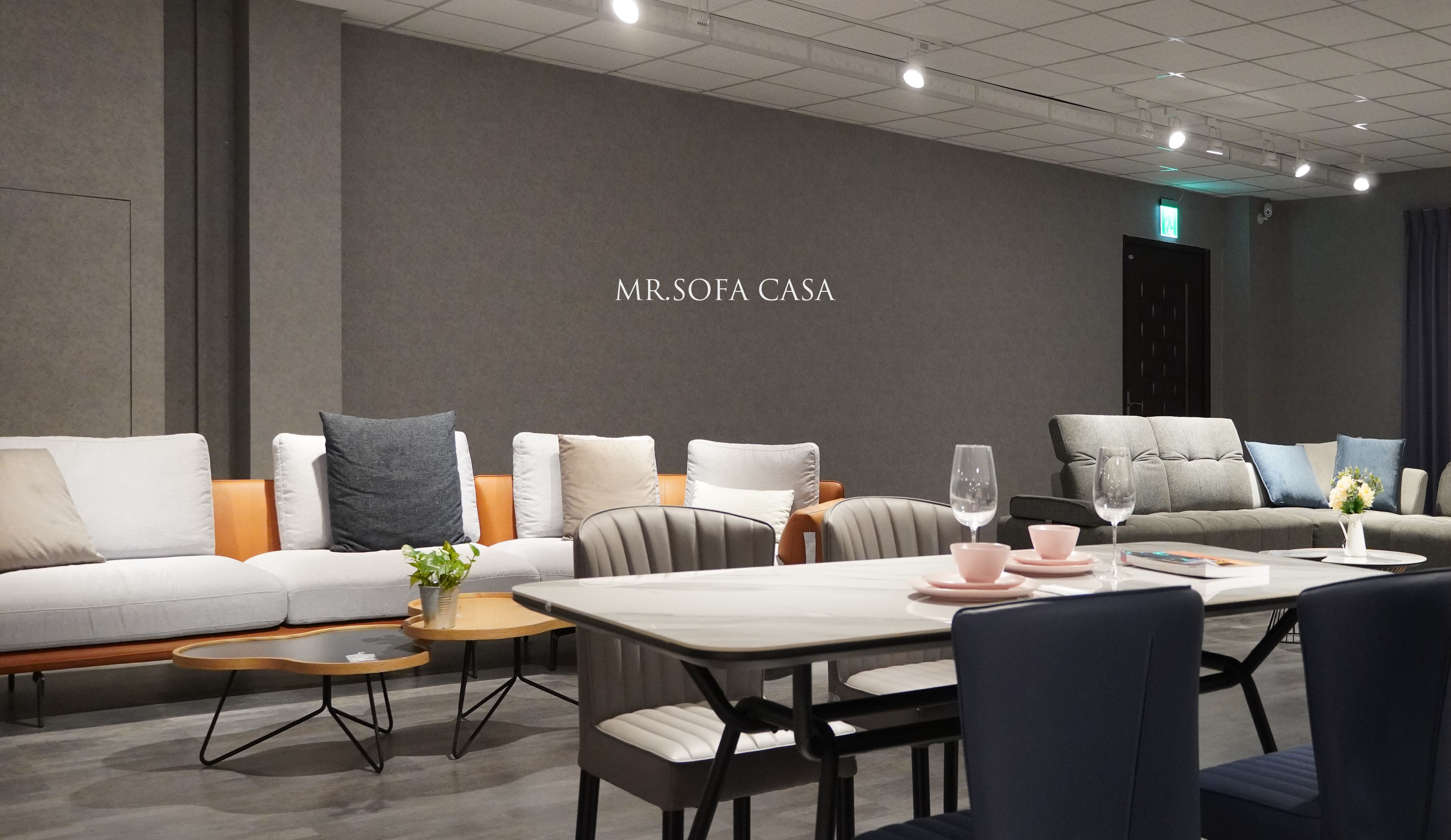 2021新的一年來臨，揮別艱難的過去！