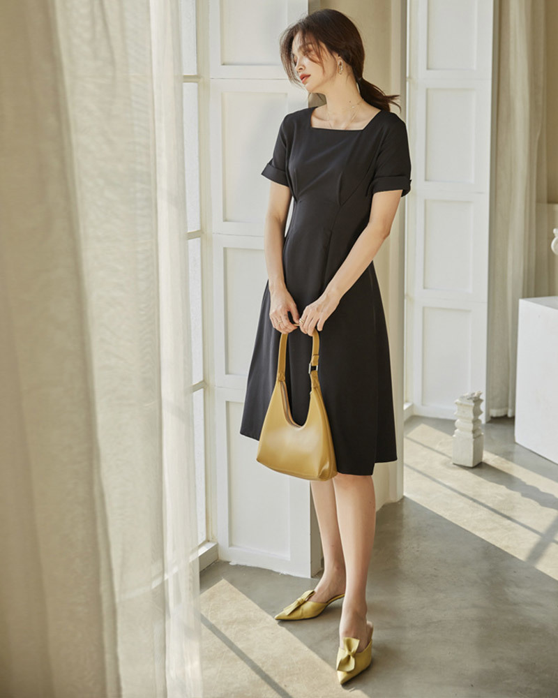 DEER.W赫本珍珠釦兩穿收腰洋裝 黑色