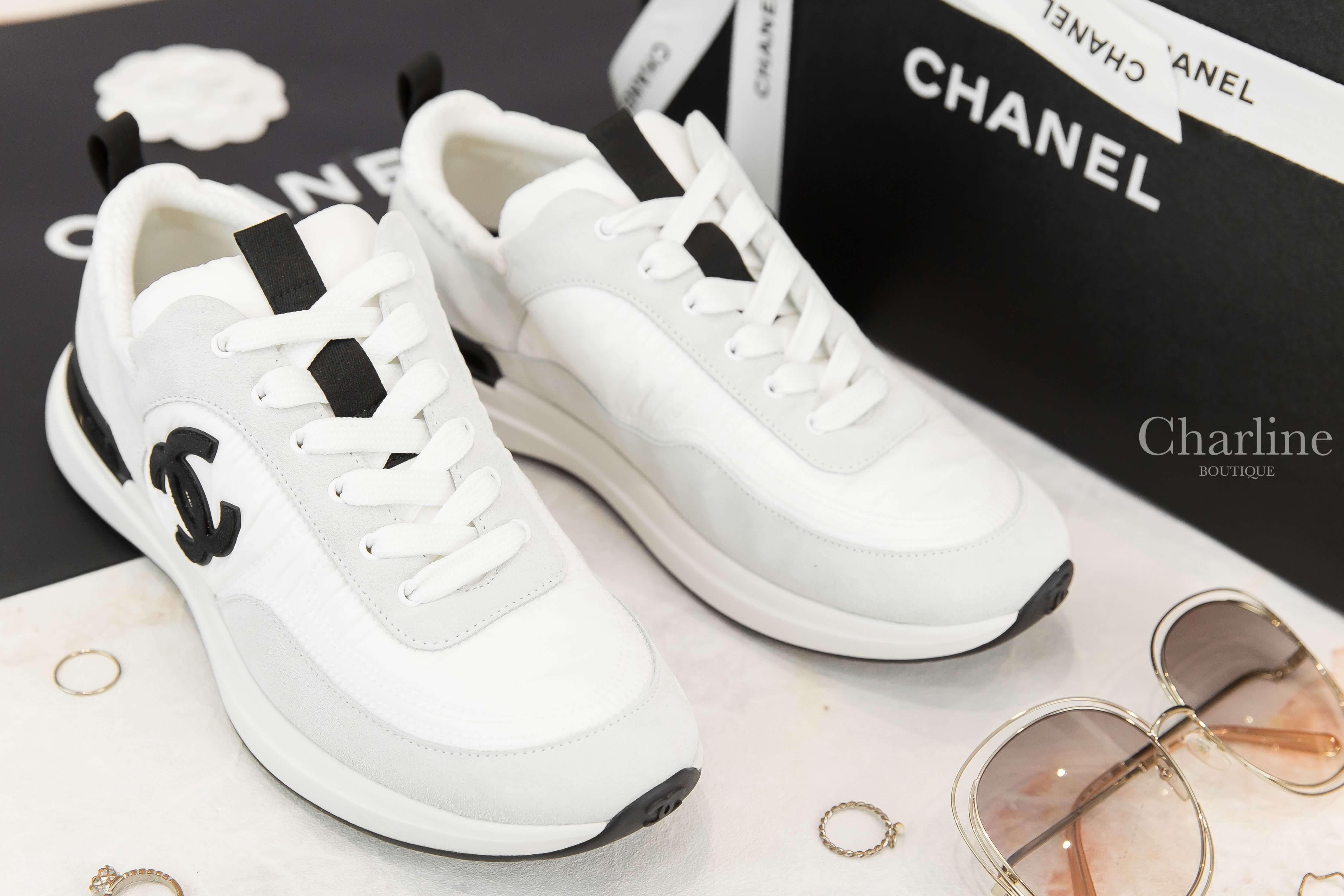 Chanel Trainers 白色尼龍拼灰麂皮黑CC牛皮運動鞋-Charline Boutique 精品代購