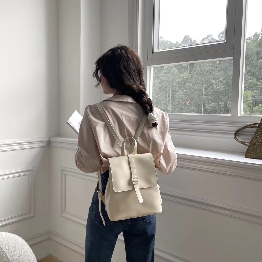 方扣質感後背包/四色