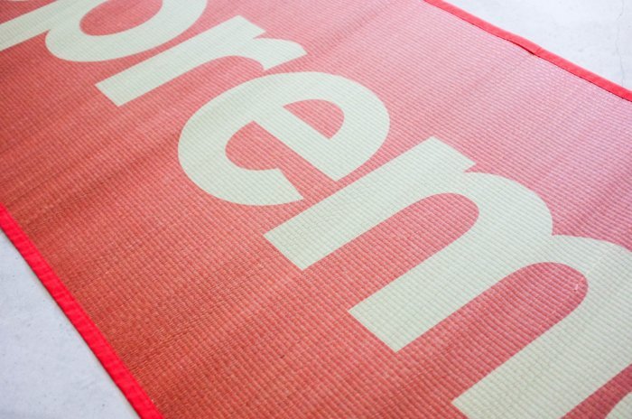 【車庫服飾】SUPREME 20SS WOVEN STRAW MAT RED 紅色 地墊 沙灘草蓆 沙灘墊