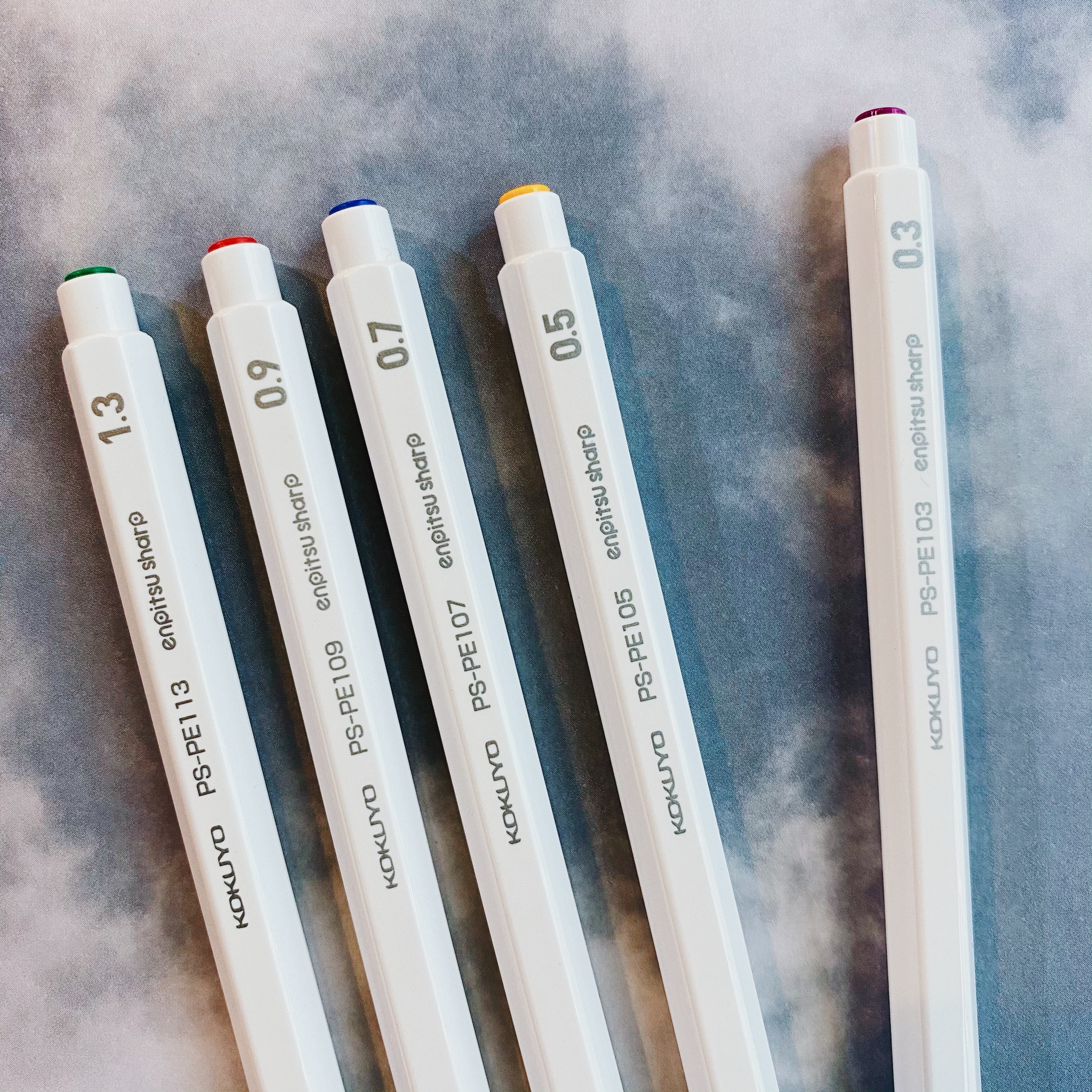 KOKUYO 六角自動鉛筆 0.3/0.5/0.7/0.9/1.3 mm 白色筆桿