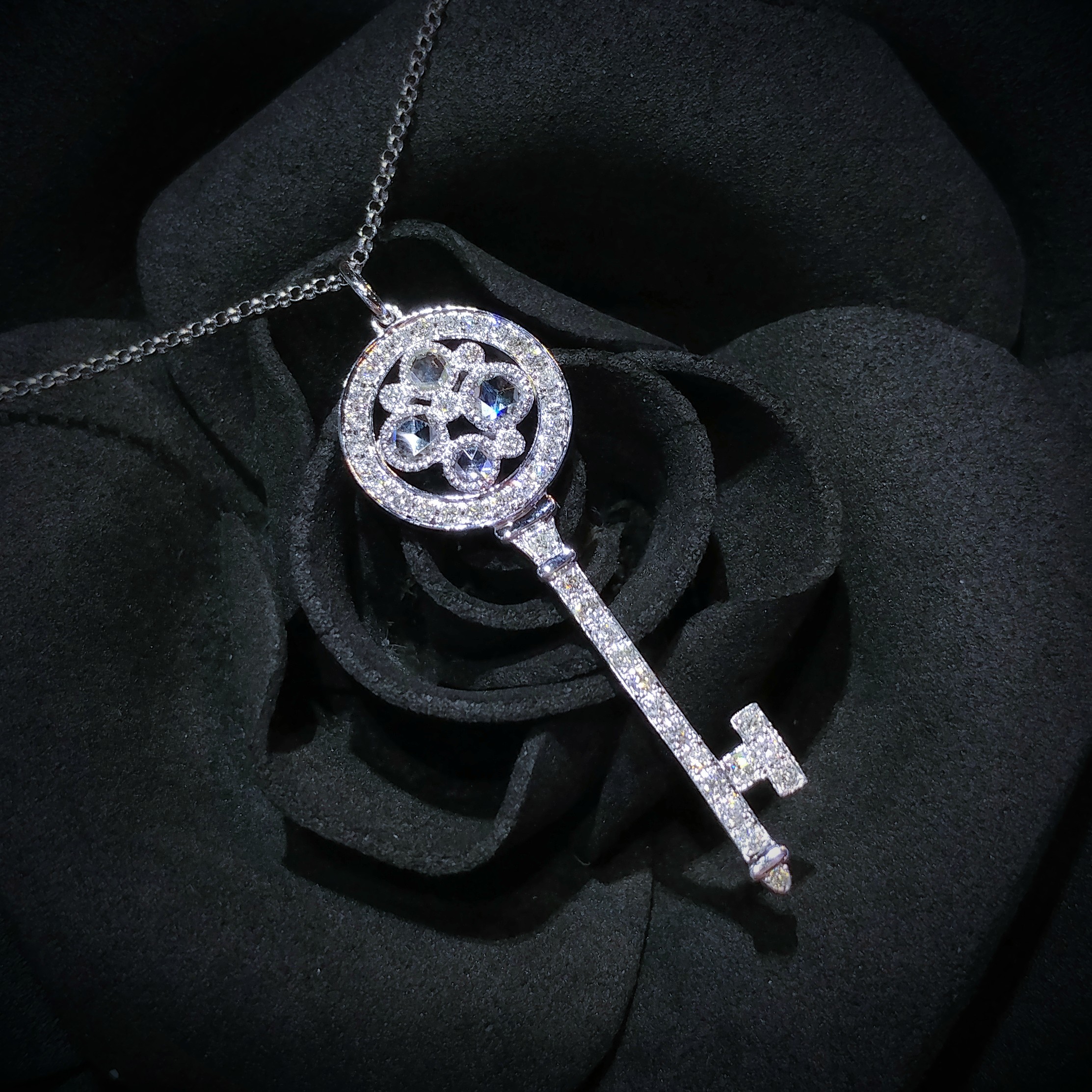 18K White Gold 0.63ct Diamond Pendant